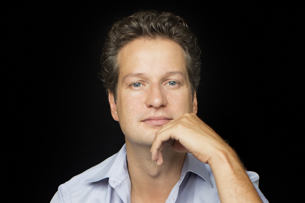 Mehr über den Artikel erfahren NIKOLAY BORCHEV – mit ‚Nico and the Navigators‘ in WA „Empathy for the Devil“ in Berlin